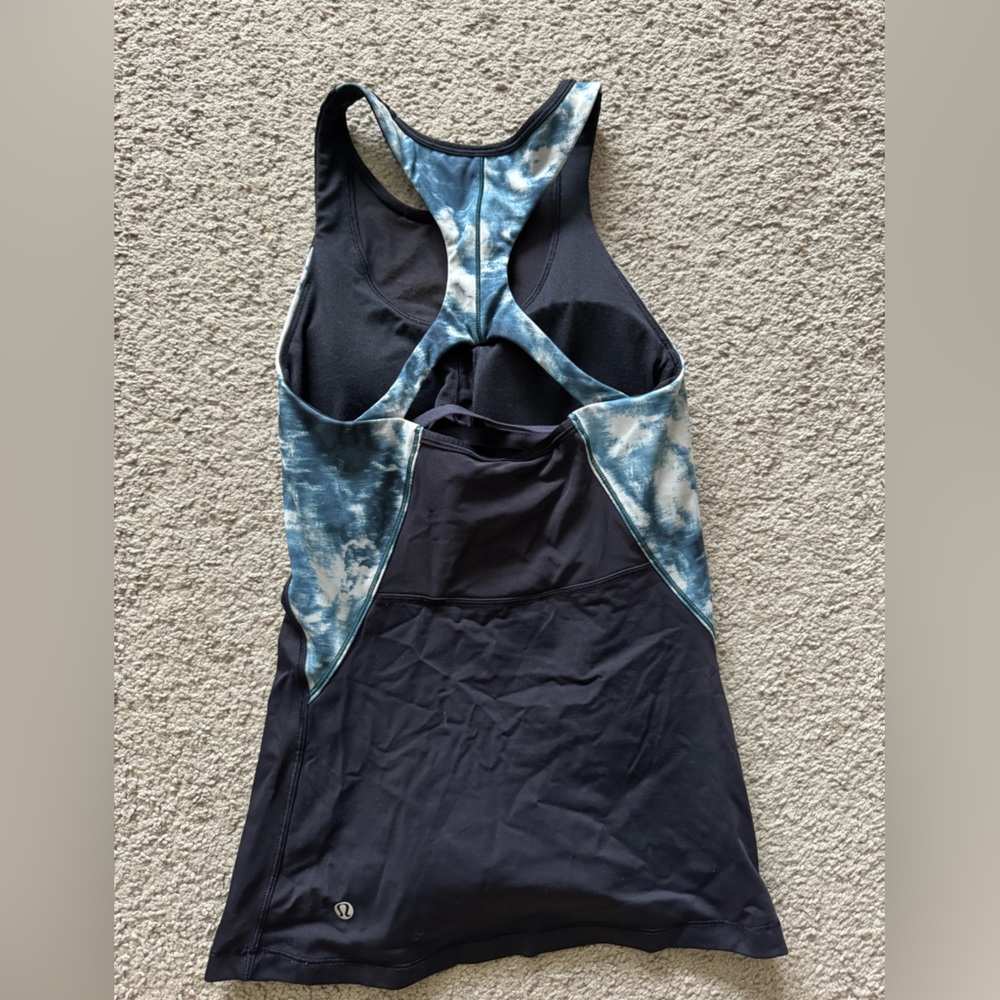 Lululemon Workout top